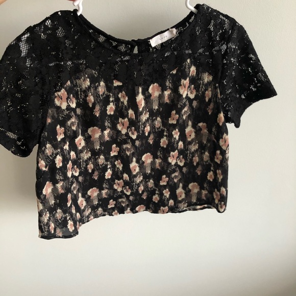 Top - Picture 1 of 2